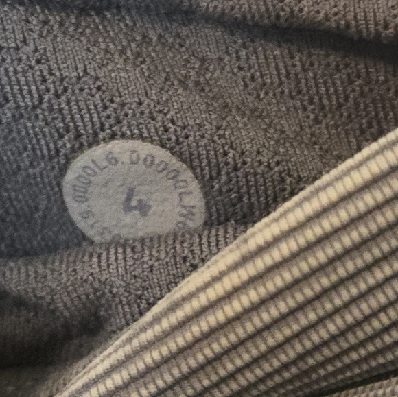 Lululemon Bare Wunder Under Moto Legging, Size 4 - Picture 5 of 5